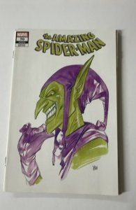 The Amazing Spider-Man #70 Momoko Cover (2021)