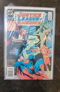 Justice League of America #237 (1985)