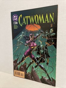 Catwoman #28