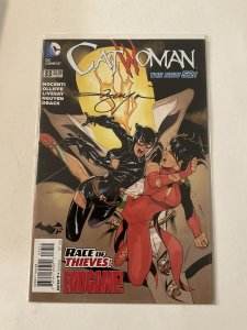 Catwoman 33 New 52 Near Mint Nm Signed Dc Comics