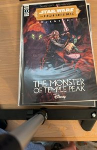 Lot of 16 Comics (See Description) Star Wars, Stranger Things Six