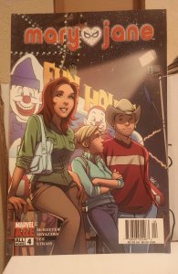 Mary Jane #4 (2004)