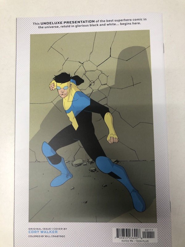 The Invincible Undeluxe (2023) #1 (VF/NM) Facsimile Edition • Robert Kirkman