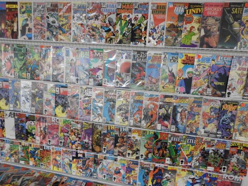 Huge Lot 160+ Comics W/ Green Lantern, Flash, Thor+ Avg VF- Condition!!
