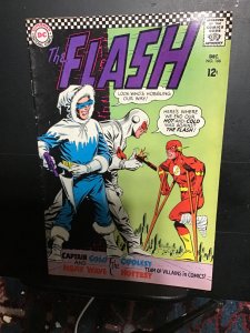 The Flash #166 mid-High-grade Mr. freeze and heat wave key! FN/VF Wow