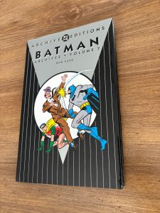Batman Vol 7 Archive Editions Hardcover Comic Book Graphic Novel Bob Kane 3 J360