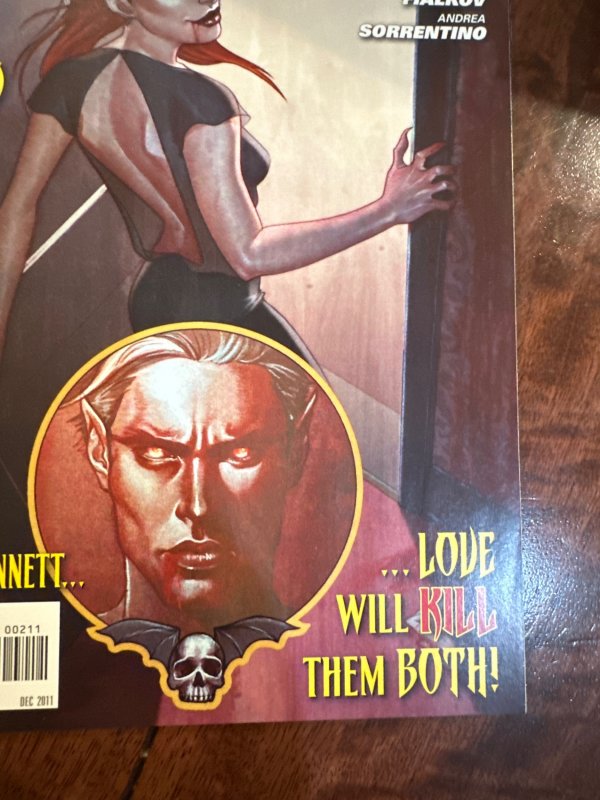 I, Vampire #2 (2011)