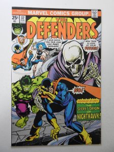 The Defenders #32 (1976) FN Condition! MVS intact!