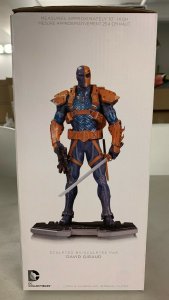 DC Comics Icons Deathstroke Statue Limited Edition 