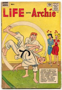 Life With Archie #20 1963 Betty-Veronica-karate-motorcycle gang VG