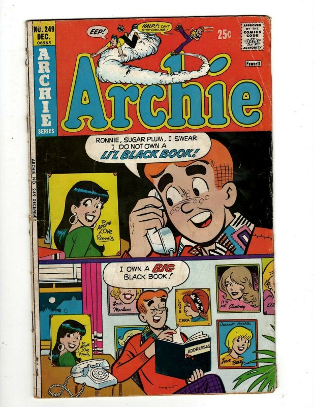 8 Comics Archie 249 Riverdale High 97 Everything's Archie 112 Time Police 6+ SB3