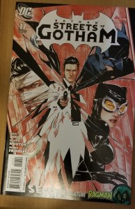 Batman: Street of Gotham #17