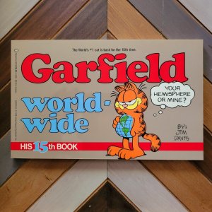 GARFIELD WORLD-WIDE (Jim Davis 1988) His 15th Book / 1st Print Comic Strips