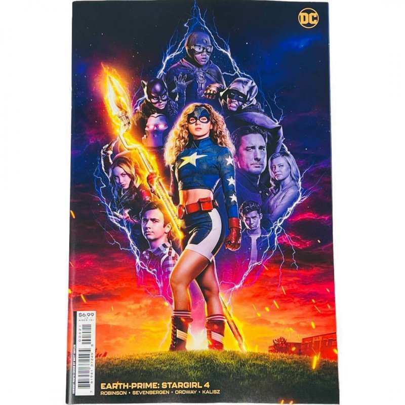 Earth-Prime #4 (Of 6) Stargirl Cover B Photo Card Stock Variant 