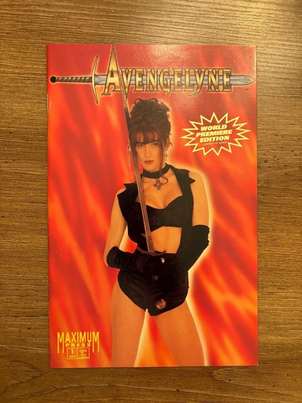 Avengelyne # 1 NM Maximum Press Comic Book Photo Cover 25 J277
