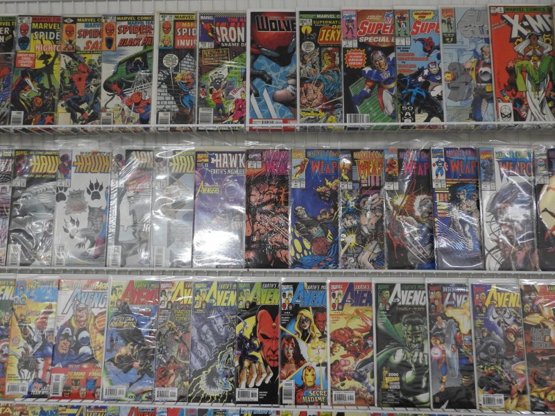 Huge Lot of 150+ Comics W/ Avengers, Hulk, Spider-Man Avg FN/VF Condition!