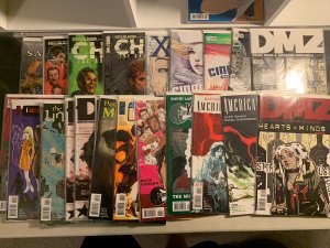 24 Total DC Vertigo Mixed Comics Bulk Lot DMZ, Izombie, American Vampire, etc.