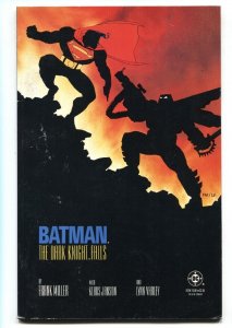BATMAN THE DARK KNIGHT RETURNS #4  1986-Batman vs. Superman-first print