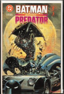 Batman versus Predator [Regular] #3 Variant Cover (1992) Predator