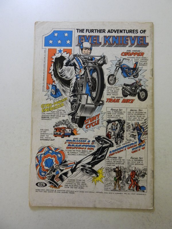 The Avengers #144 (1976) 1st appearance of Hellcat VG condition MVS intact