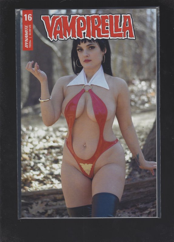 Vampirella #16 Cover E