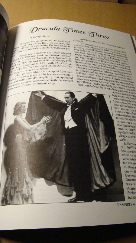 VAMPIRE & SLAYERS 1 *NM 9.4* FAMOUS MONSTERS PSYCHO BUFFY BELA LUGOSI