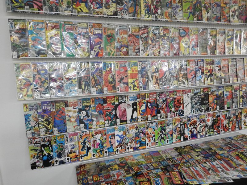 Huge Lot 200+ Comics W/ Spec. Spider-Man, Amazing Spider-Man, +More Avg FN+ Cond