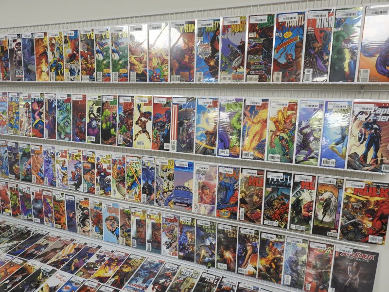 Huge Lot 160+ Comics W/ Hulk, Captain America, Spider-Man, +More! Avg VF