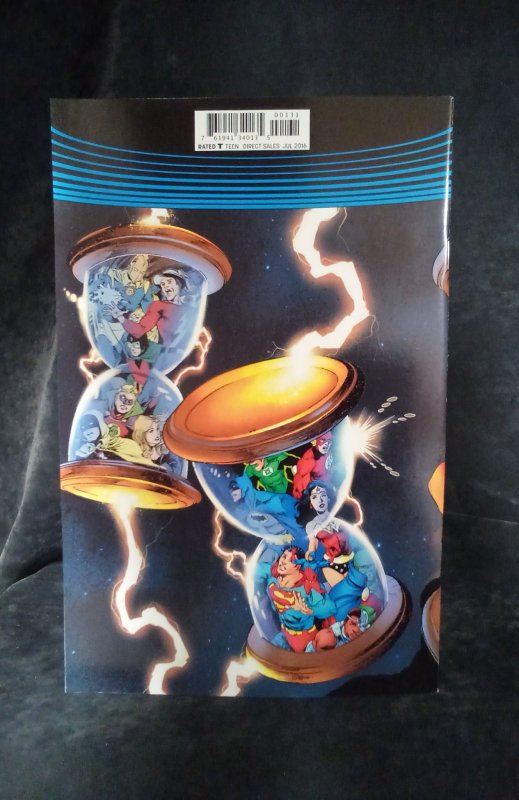 DC Universe: Rebirth Variant Cover (2016)