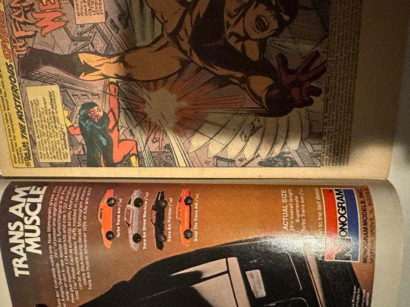 Spider-Woman #32 (1980)vs the wherewolf by night