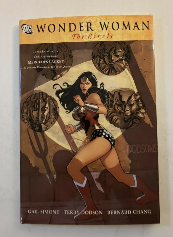 WONDER WOMAN THE CIRCLE HARD COVER GRAPHIC NOVEL DC GAIL SIMONE NM 