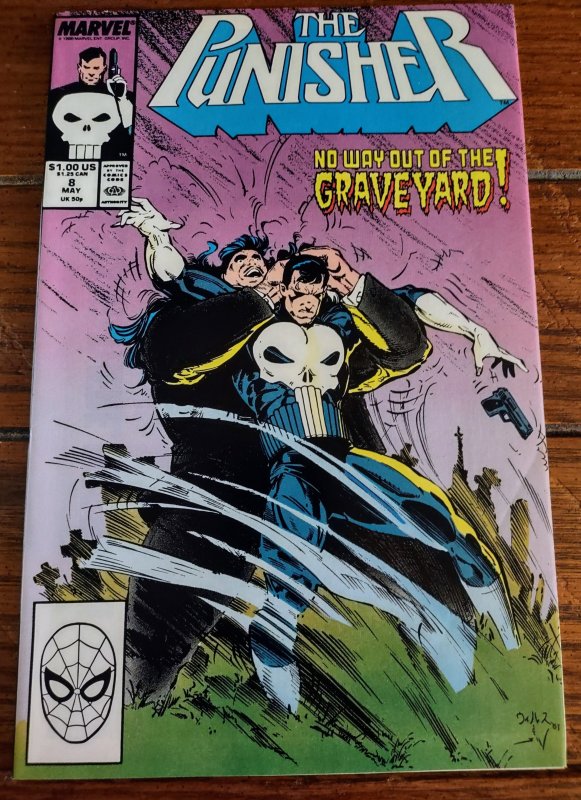 THE PUNISHER 8 MICROCHIP VF- 7.5 Whilce Portacio Cover MARVEL COMICS 1988