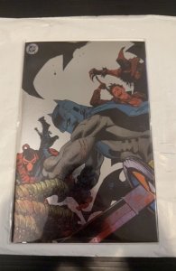 Batman 1 Exclusive Virgin Foil Variant Cover by Dan Mora