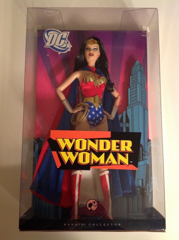 Barbie Collector Pink Label Wonder Woman Mint in sealed box 2008