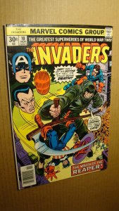 INVADERS 10 *HIGH GRADE* CAPTAIN AMERICA VS THE REAPER 1976