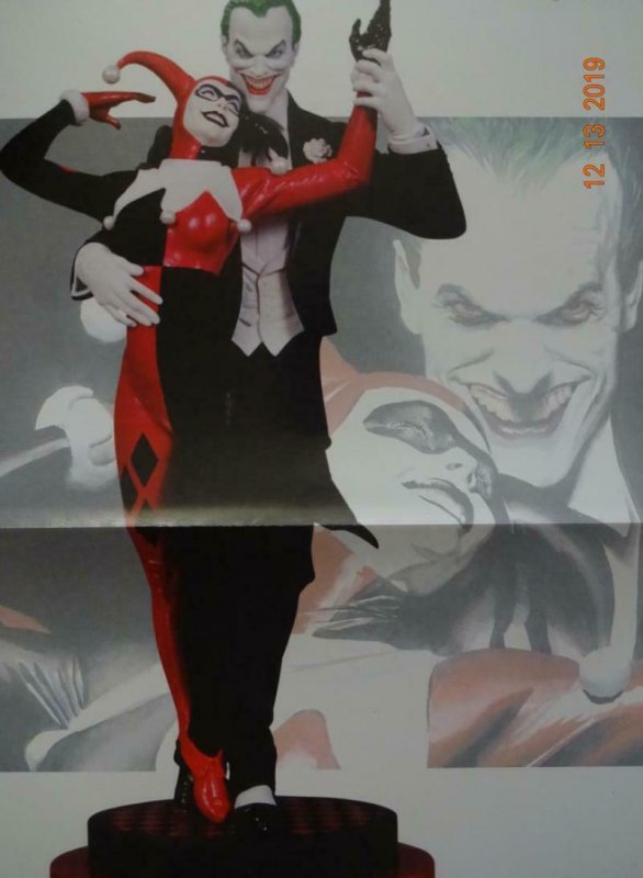 JOKER AND HARLEY QUINN STATUE Promo Poster, 12 x 17, 2015, DC, Unused 347