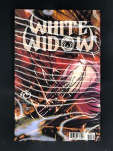 White Widow #4 (2020) Wrap-Around Lenticular Cover C