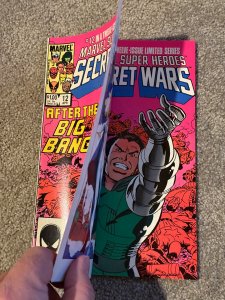 Marvel Super Heroes Secret Wars #12 (1985) Double Cover!