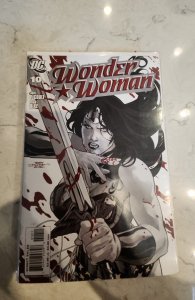 WONDER WOMAN 10