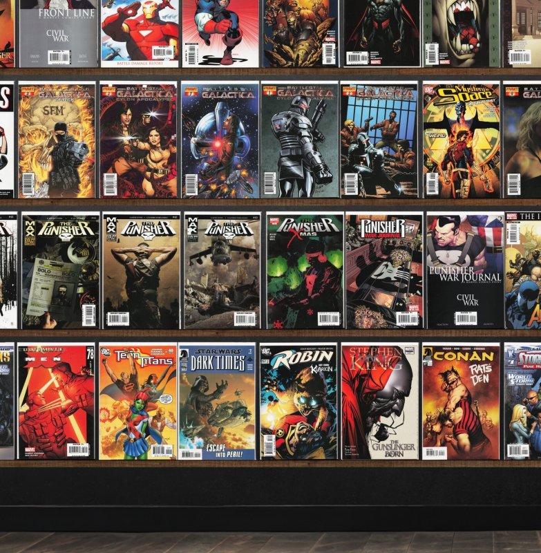 Huge Lot 150+ Comics with Ultimate Spider-Man, Wetworks, The Omega Men & More!