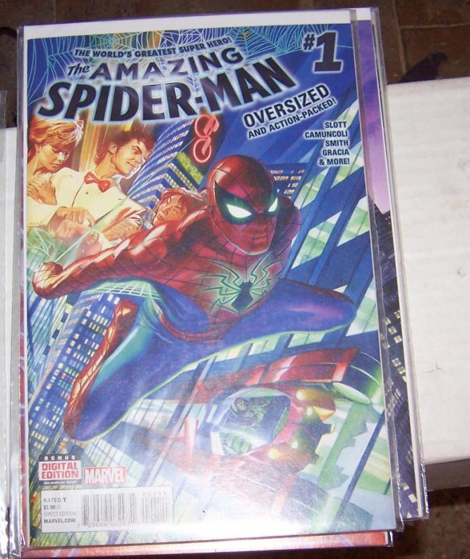 Amazing Spider-Man #  1 ( 2015 Marvel)  alex ross cover oversize issue  SILK 