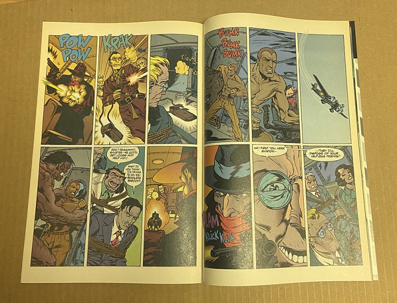 Shadow & Doc Savage #2 ( 9.4 NM+ ) Dave Stevens Cover /  Aug 1995