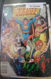 Justice League of America #217 (1983)