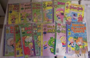 17 RICHIE RICH COMICS + POOR LITTLE RICH BOY +DOLLAR +SUCCESS +CASPER+ JACKPOT