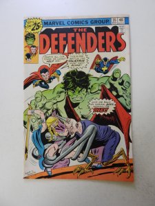 The Defenders #35 (1976) VF- condition MVS intact
