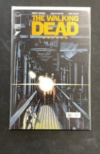 The Walking Dead Deluxe #25 Cover C