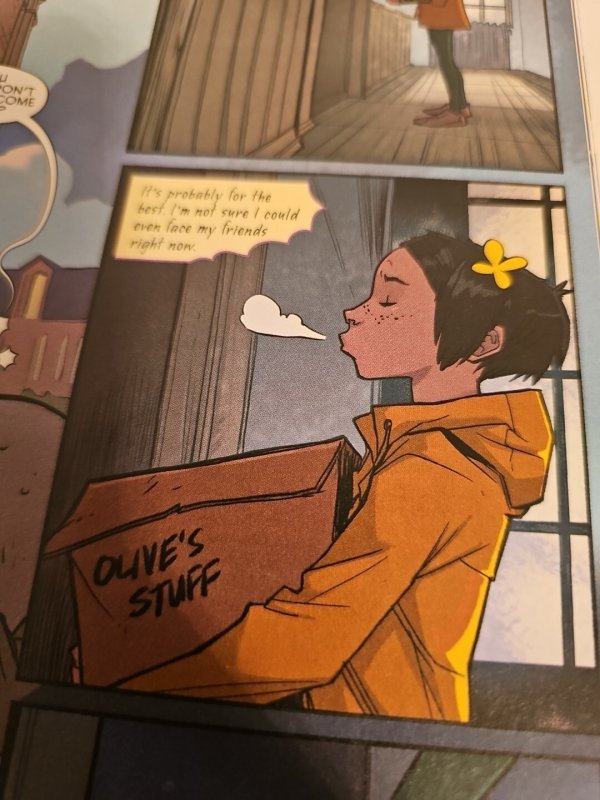 GOTHAM ACADEMY MAPS OF MYSTERY + BATMAN BLACK AND WHITE 4