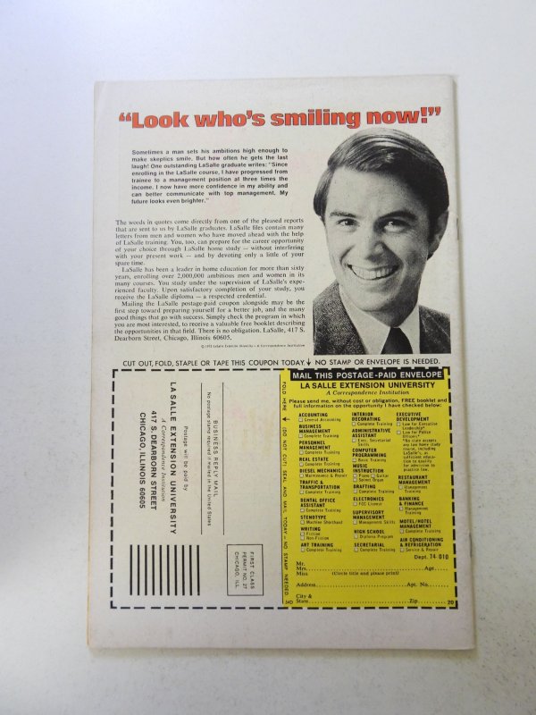 Captain Marvel #43 (1976) VF- condition