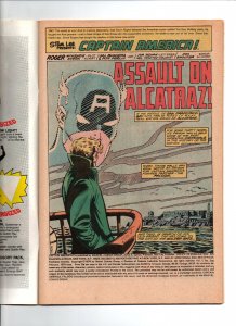 Captain America #230 newstand - vs Hulk - Battle Cover - 1979 - VF