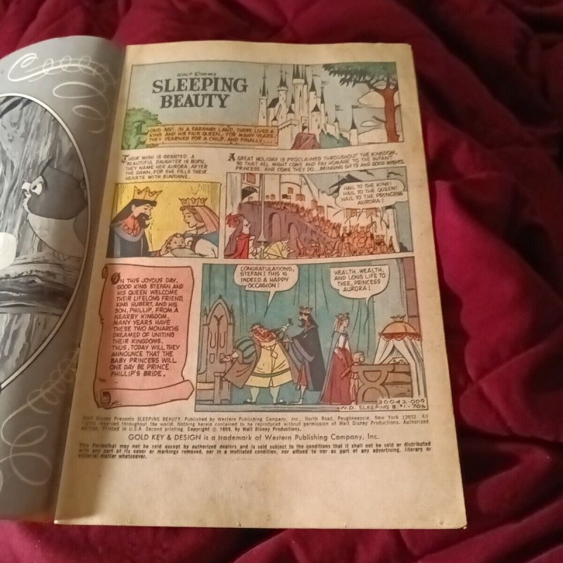 Sleeping Beauty Gold Key comics 1970 Walt Disney productions movie adaptation  